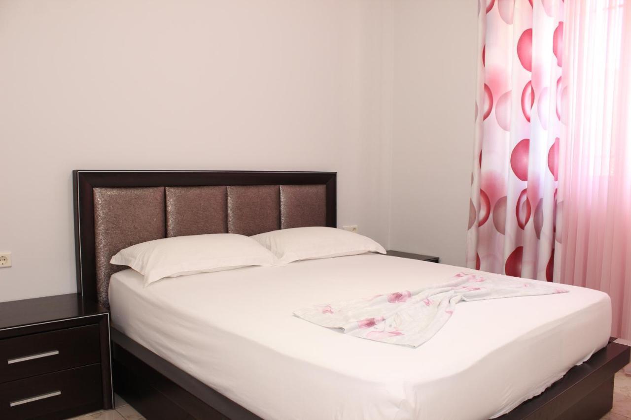 Leva'S Apartments Sarandë 외부 사진